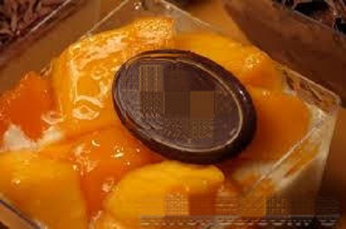 كااارثة استخدام محل حلويات شهير لجيلاتين الحمير في صناعه الحلوي
