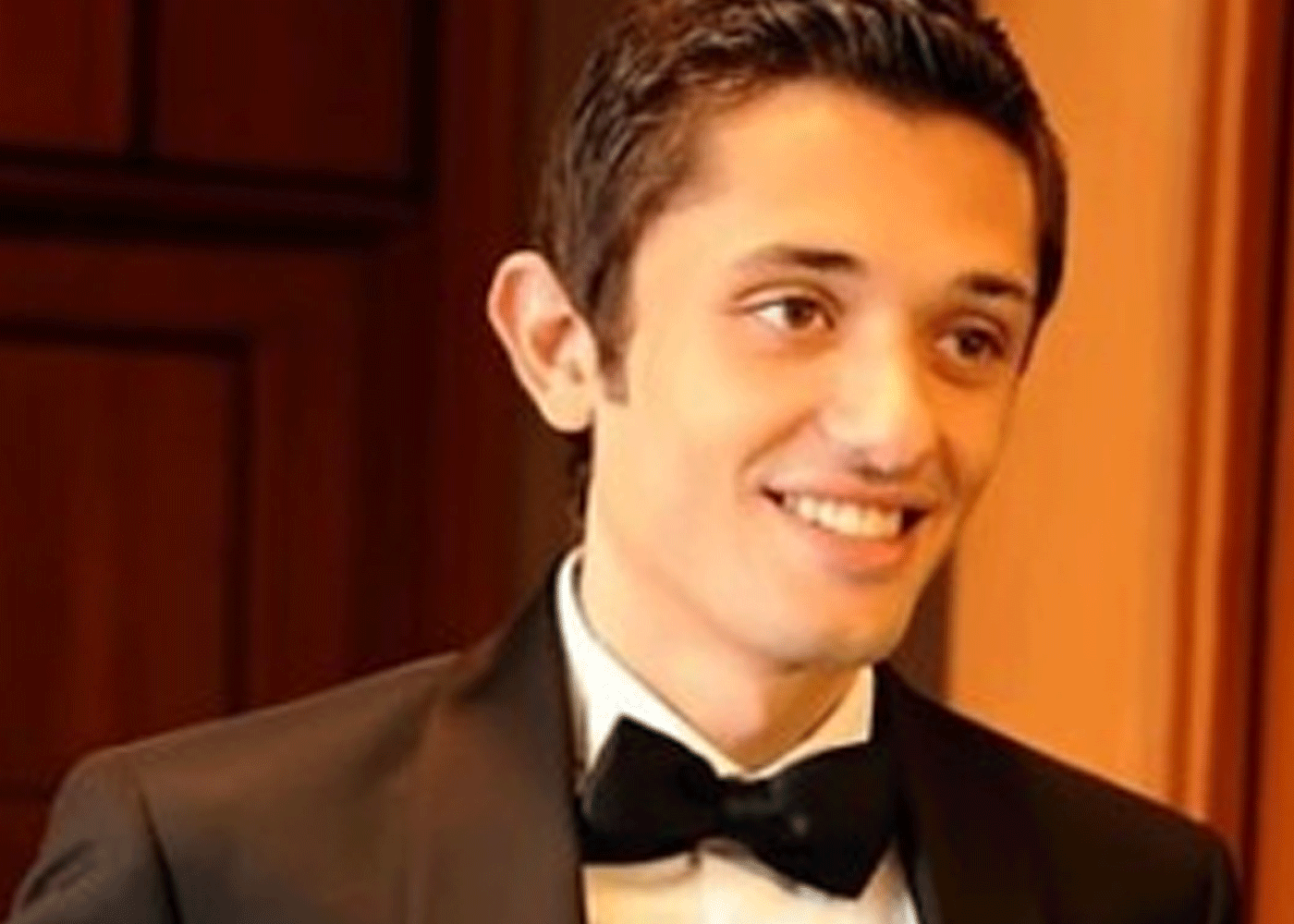 شاهد بالصور كريم محمود عبد العزيز ينشر صوره نادرة جدا له وهو رضيع مع والده 9 كريم محمود عبد العزيز