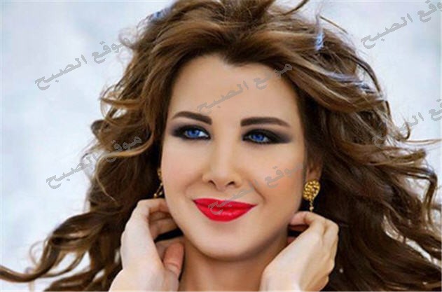 حذاء نانسى عجرم