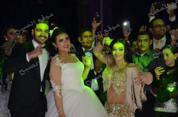 الزند بعد اقالتة بساعات في زفاف نجلة سعيد عبد الحميد