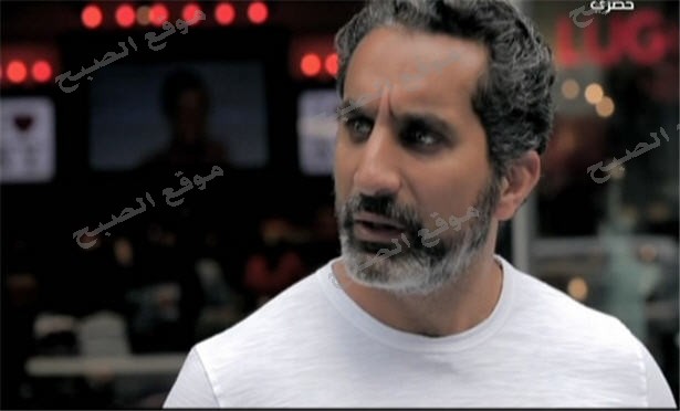 بالفيديو طرد باسم يوسف من مسرح بامريكا بعد تقديمه عرض مسيئ لمصر