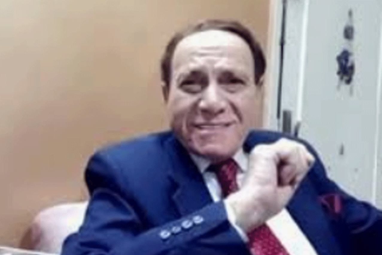وفاة الفنان فكري عبد الحميد