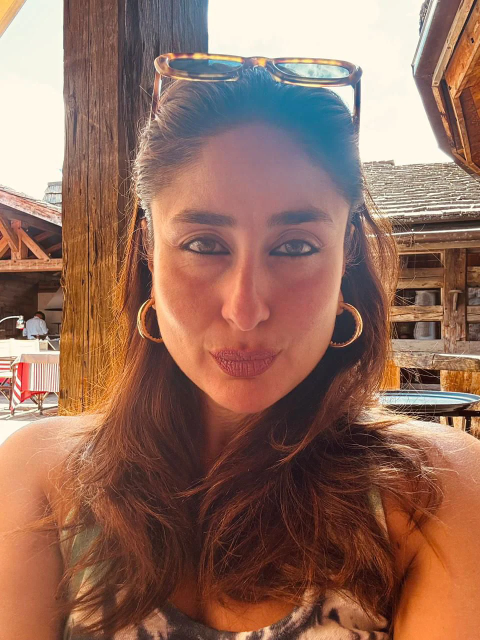 بعد شائعة وفاتها.. 10 حقائق حول كارينا كابور Kareena Kapoor وعمرها الحقيقي يصدم الجميع 9 كارينا كابور