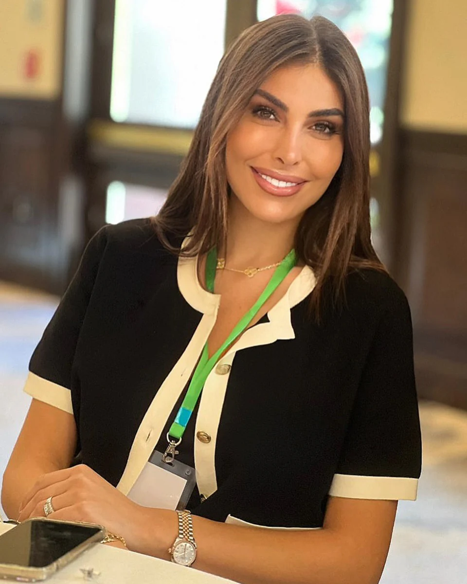 من هي ياسمين نعمو؟ معلومات تكشف لأول مرة عنها 3 ياسمين نعمو