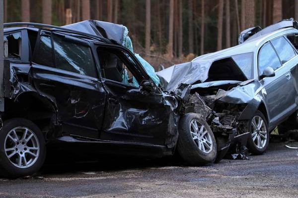 عبدالله بن مطر الفارسي في ذمة الله… حادث مأساوي على طريق الرستاق – عبري