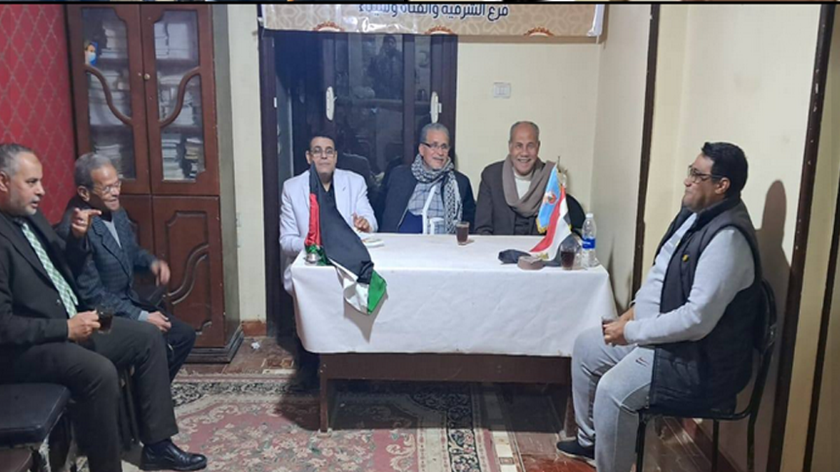 الكتابة فى أوقات الأزمات .. حين يتحول الألم إلى معنى
