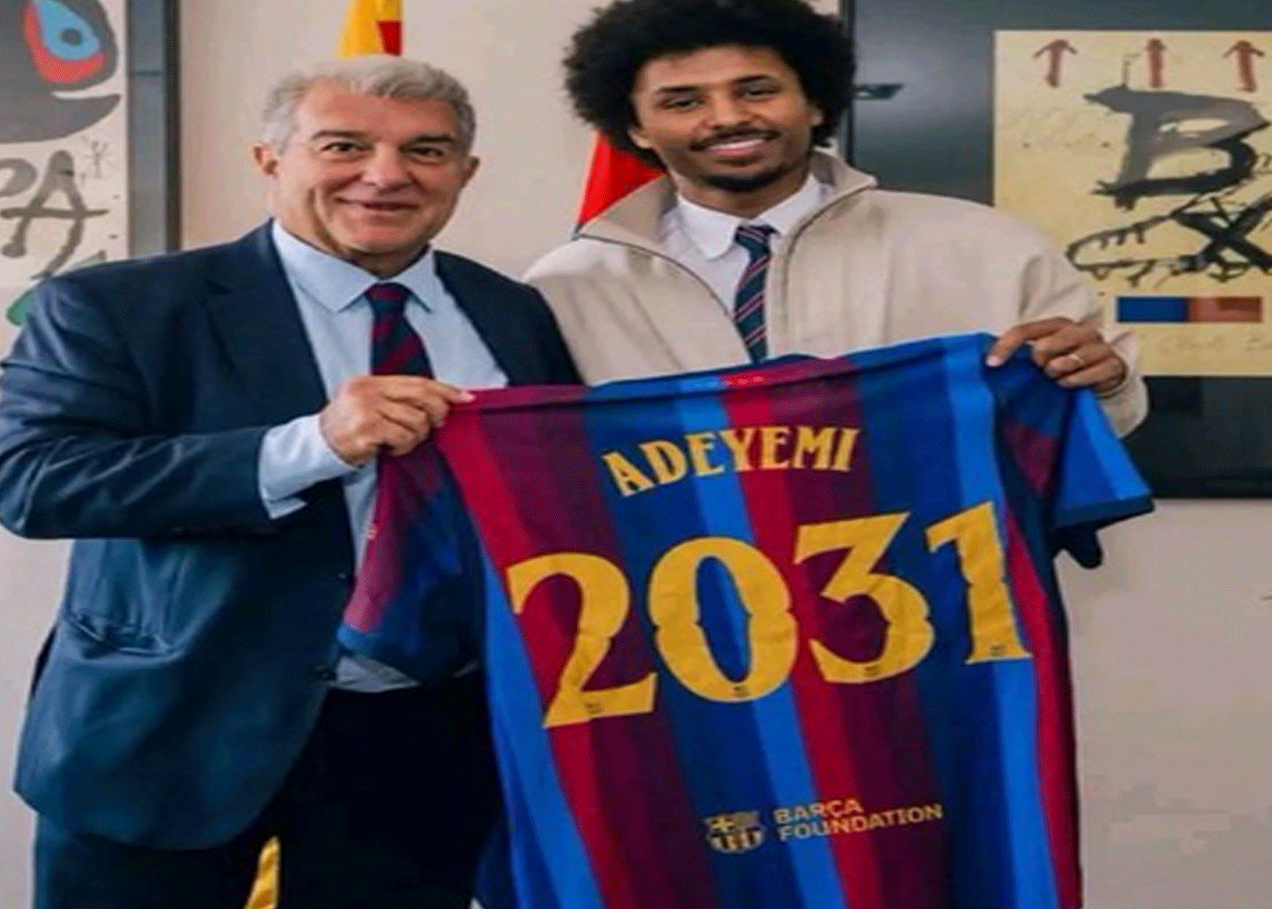 من هو كريم أديمي الذي تم نقله إلى نادي برشلونة اليوم؟