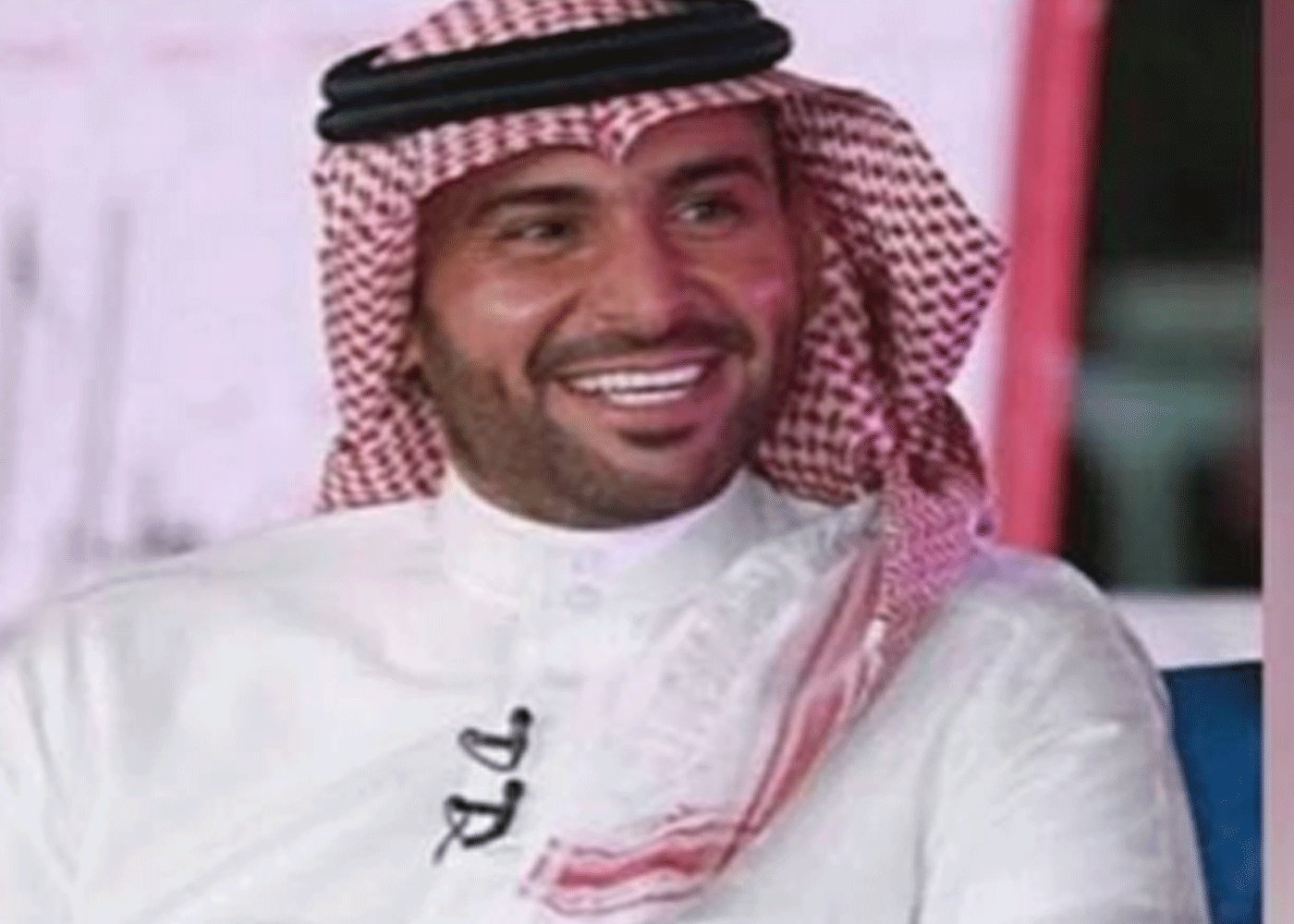 مم بُني المقهى الموجود في المشتل؟ حل مسابقة يزيد الراجحي 12 حل مسابقة يزيد الراجحي
